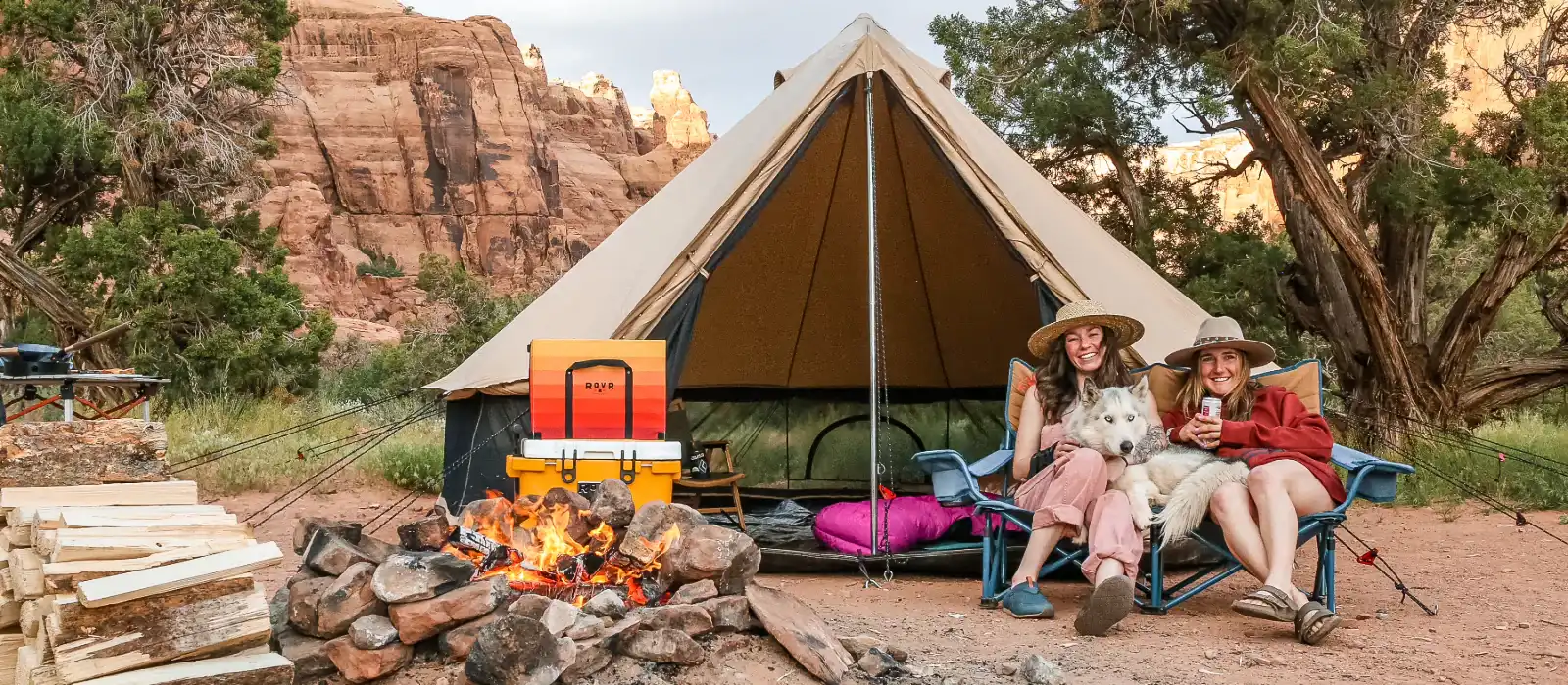 couple enjoying outdoors camping