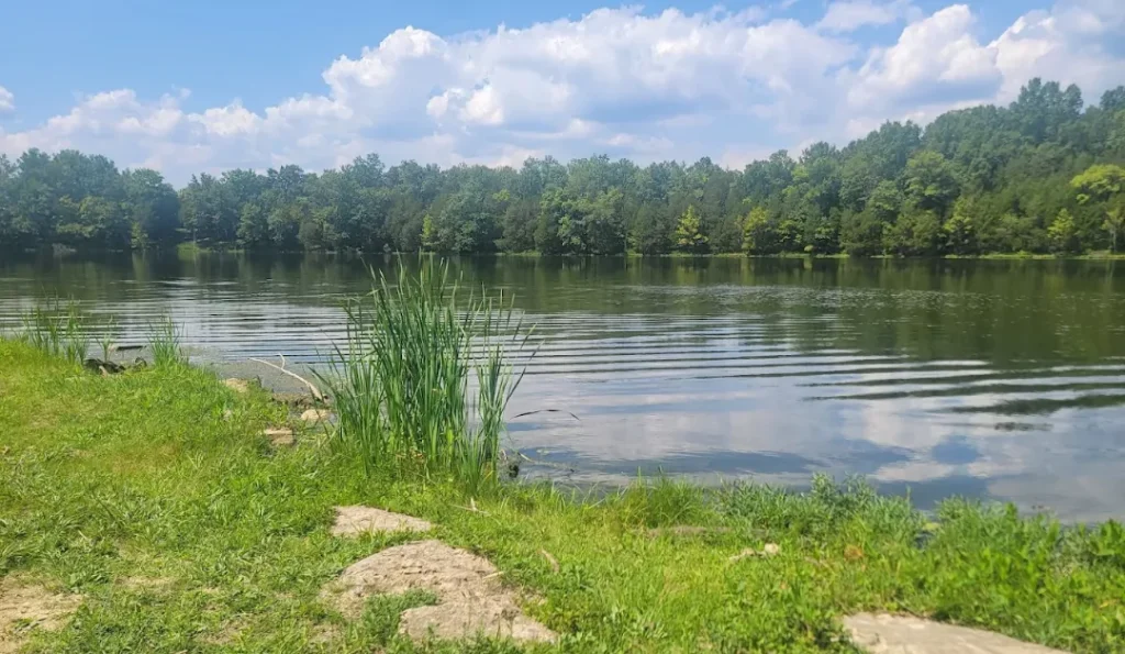 kincaid state park lake view | credit: Kincaid Lake state park GMB