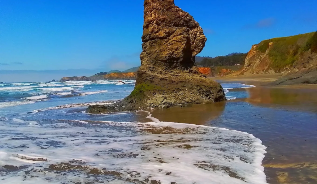 mackerricher state park beach view | credit: Mackerricher State Park GMB